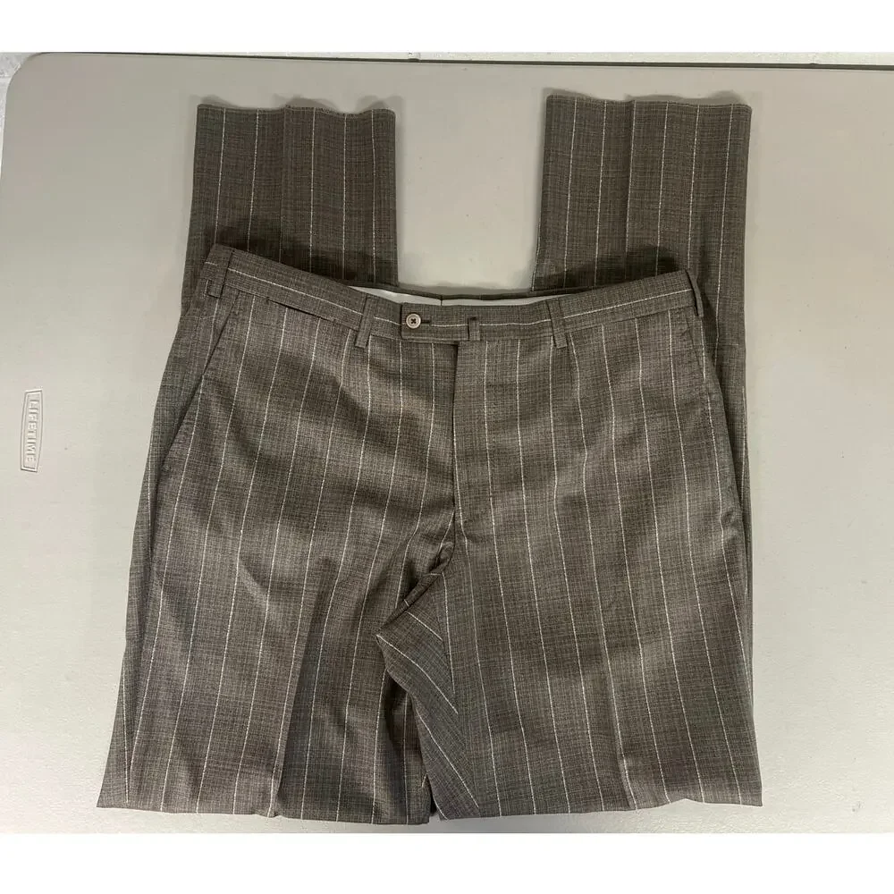 New 2 PC suit Isaia sz44 ,56eu brown $3995 wool made in Italy Sport coat / pants